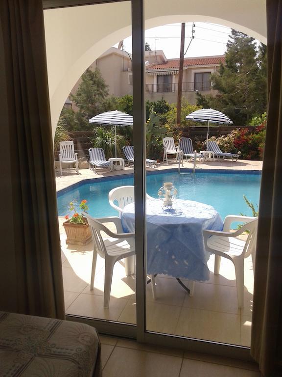 Arilena Holiday Apartments Paphos Eksteriør billede