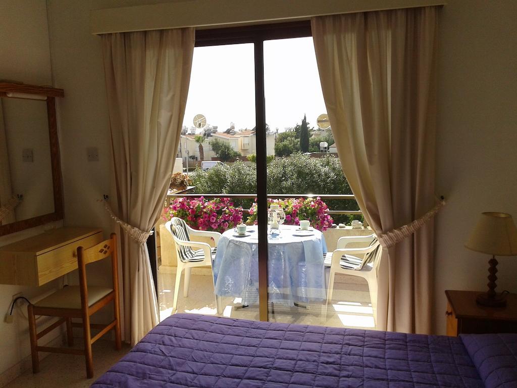 Arilena Holiday Apartments Paphos Eksteriør billede